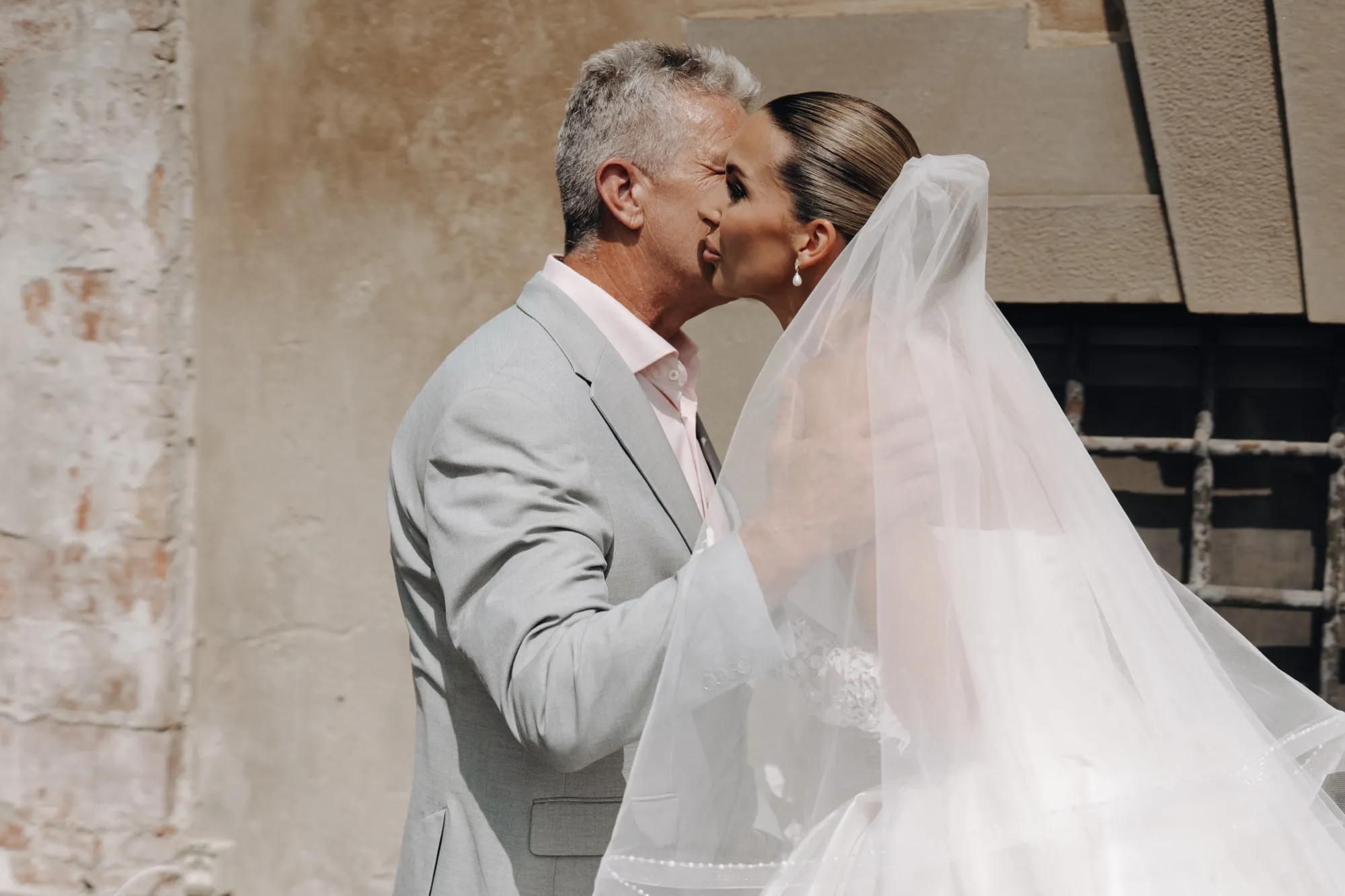 Erste Begegnung des Brautpaars – Hochzeit in der Toskana