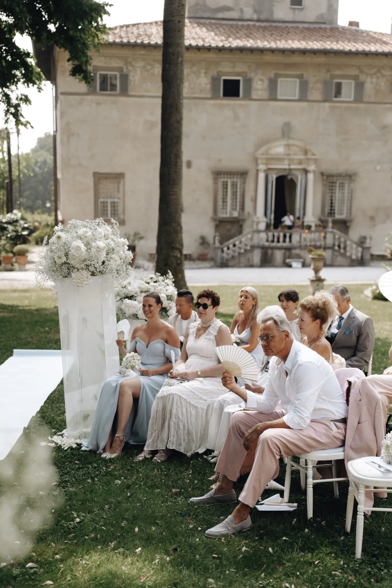 Gäste und Familie – Hochzeit in der Toskana